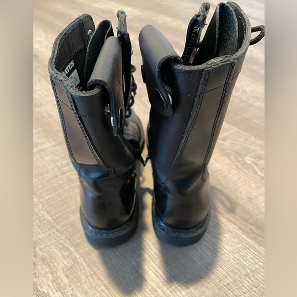 Bates Boots - Picture 2 of 6